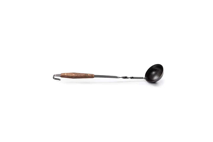 https://www.foodoverfire.co.nz/cdn/shop/files/stainless-steel-fire-cooking-ladle_720x_9910c237-3747-46b0-805b-7bf10e20285b_1400x.webp?v=1694130477