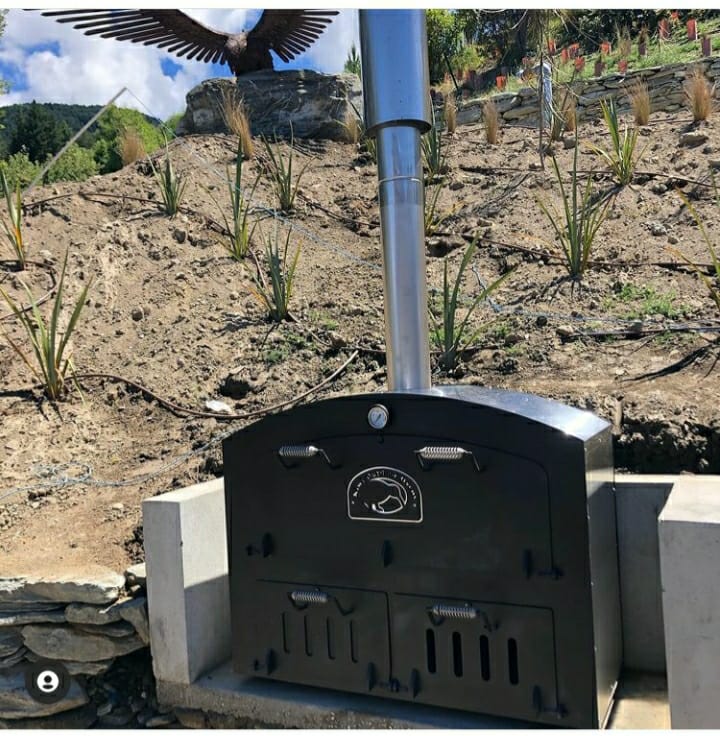 The Kiwi Outdoor Large Oven