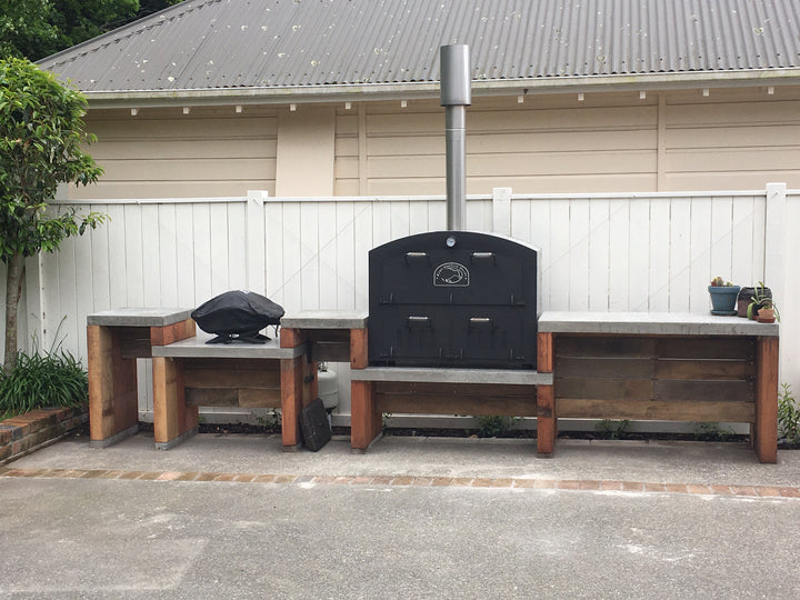 The Kiwi Outdoor Large Oven